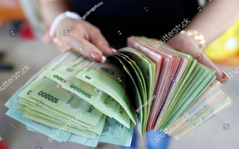 vay tiền nóng