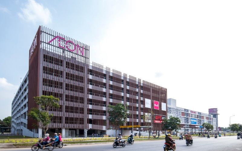 Vay tiền Tân Phú, hình ảnh Aeon Mall hiện đại