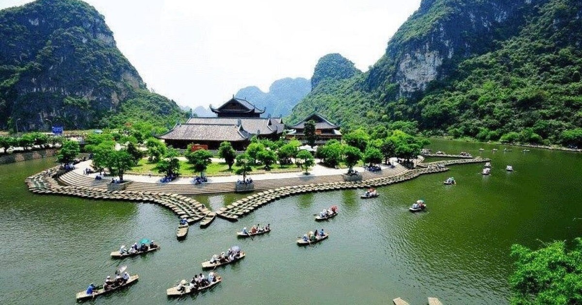 vay tiền Ninh Bình nhanh chóng – an tâm tài chính giữa vẻ đẹp bình yên Tràng An